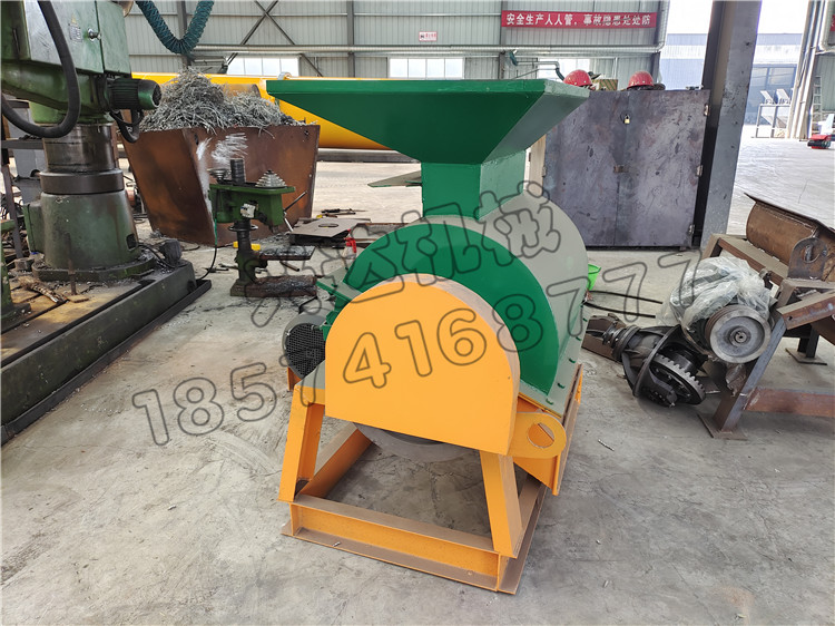 生物有機肥尿素粉碎機